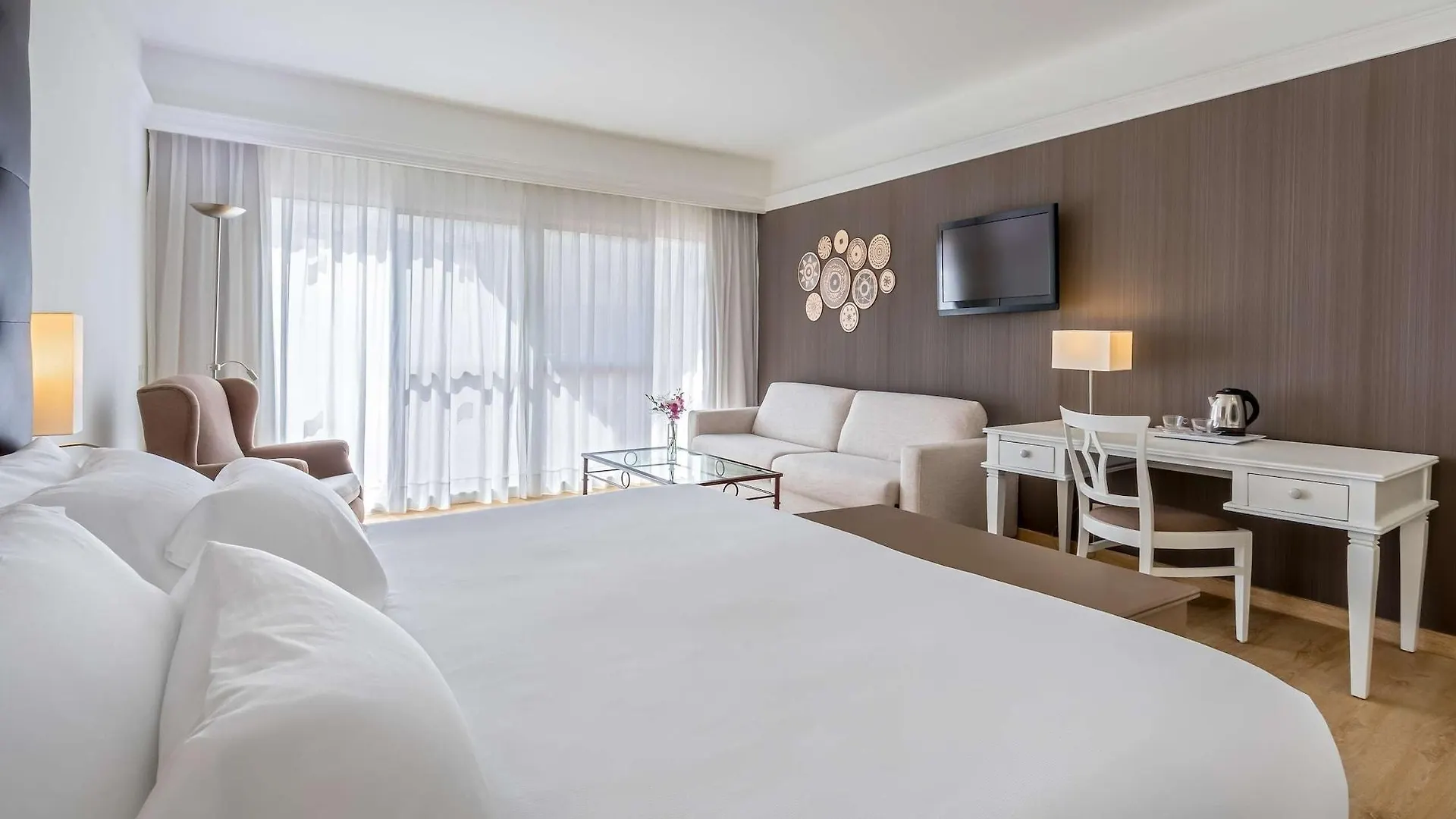 Barcelo Corralejo Bay - Adults Only Hotel